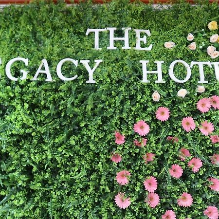 The Legacy Hotel Tayabas Bagian luar foto